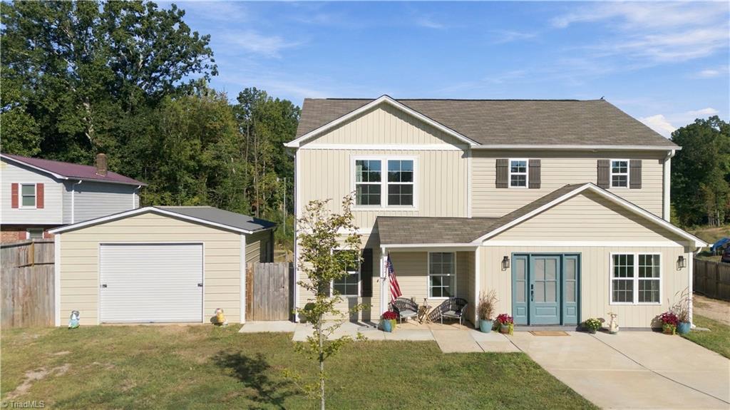 982 Boones Cave Road Property Photo 1