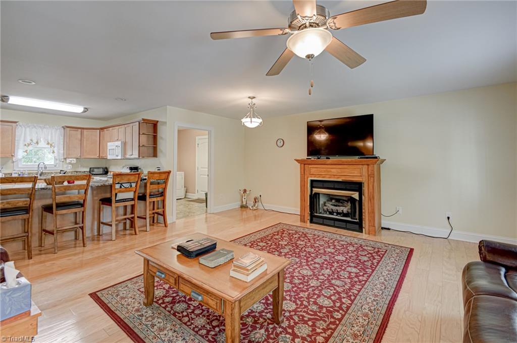 224 Tom Hunter Road Property Photo 10