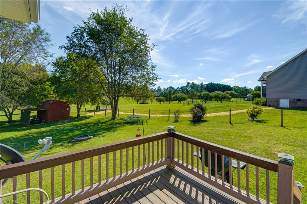 224 Tom Hunter Road Property Photo 26