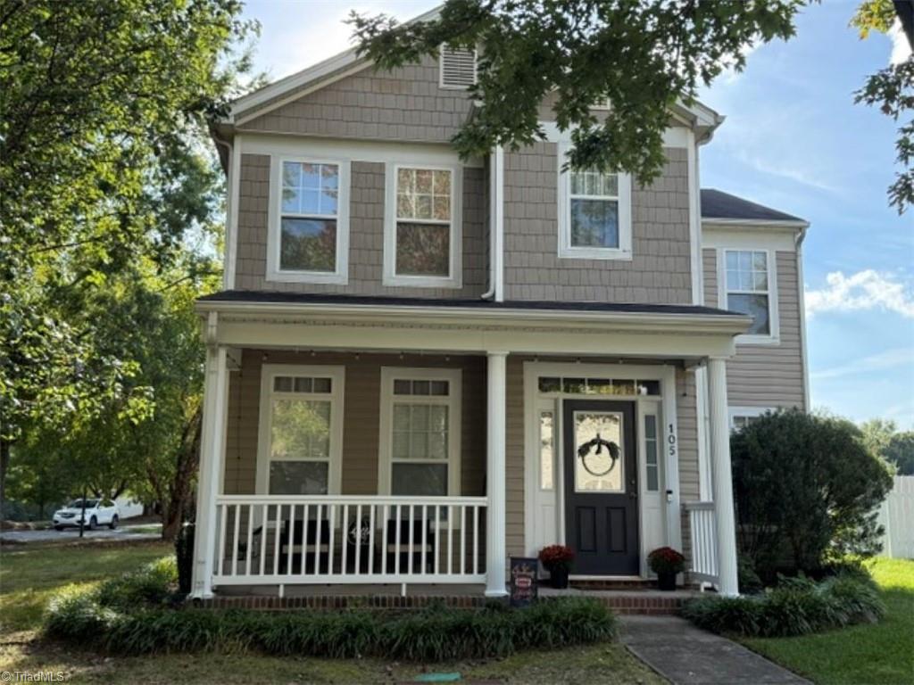 105 Avalon Street Property Photo 1
