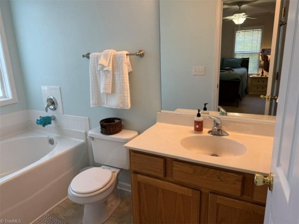 105 Avalon Street Property Photo 17