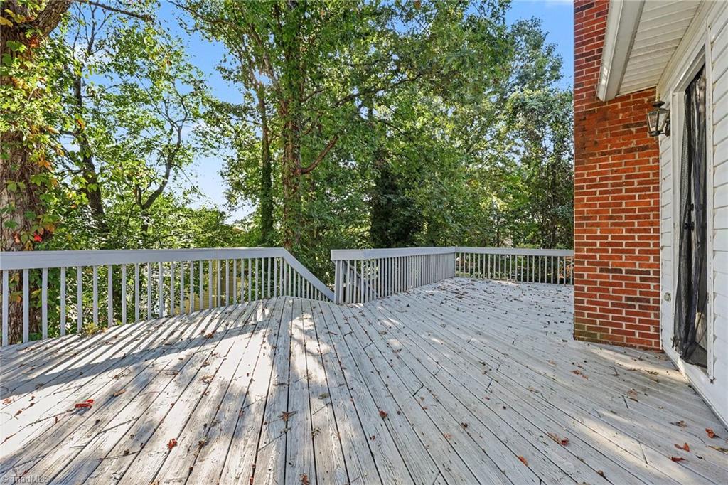 2655 Knob Hill Drive Property Photo 7
