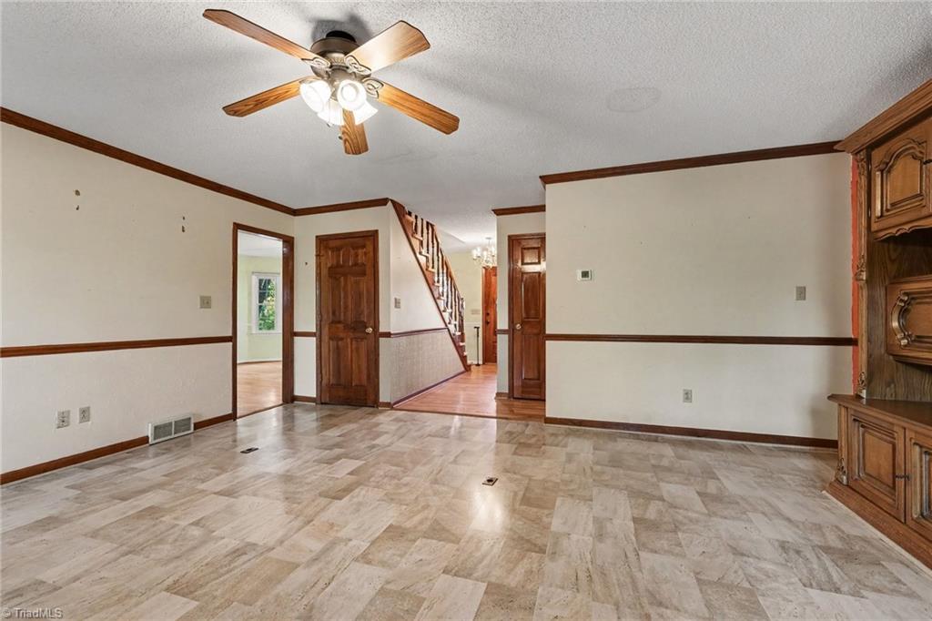 2655 Knob Hill Drive Property Photo 11
