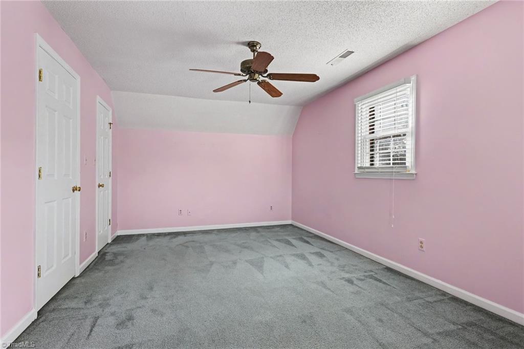 2655 Knob Hill Drive Property Photo 21