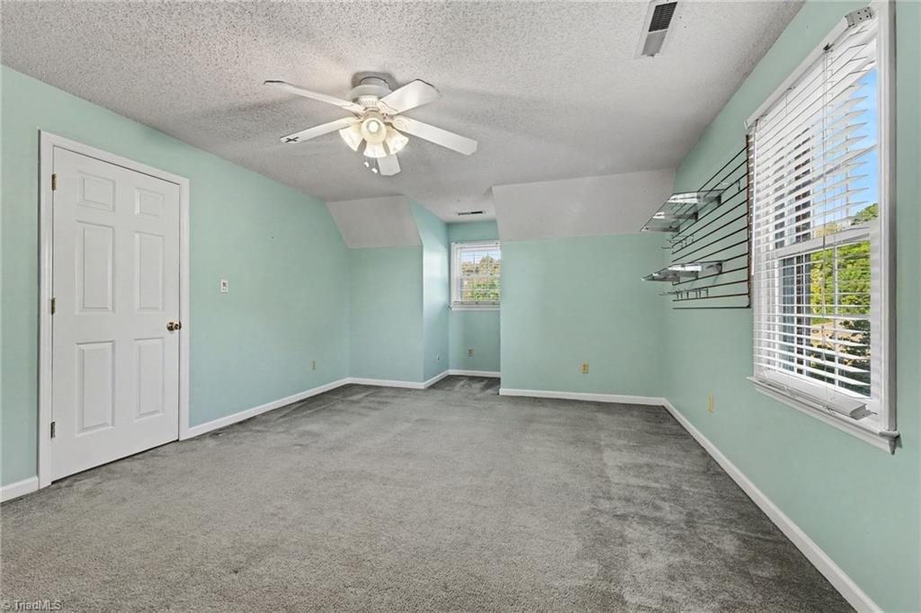 2655 Knob Hill Drive Property Photo 23