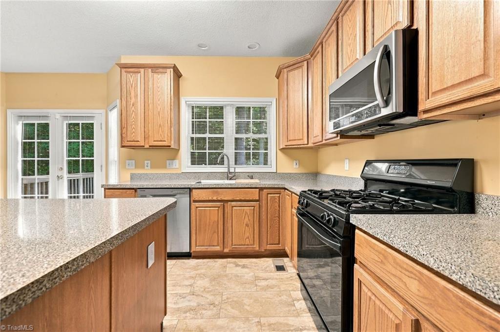 3534 Terrault Drive Property Photo 11