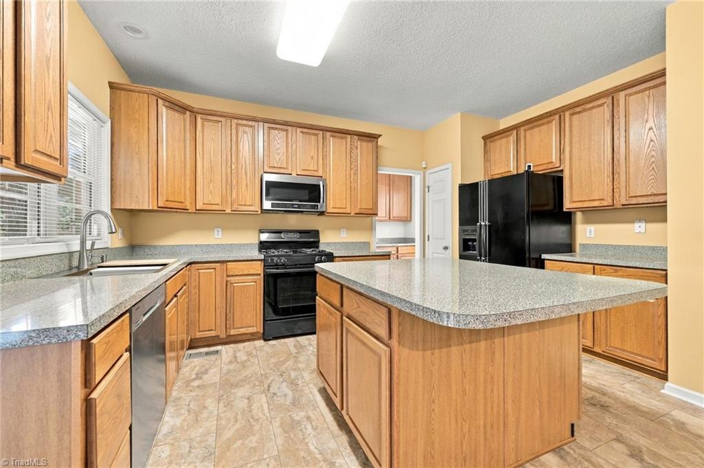 3534 Terrault Drive Property Photo 13