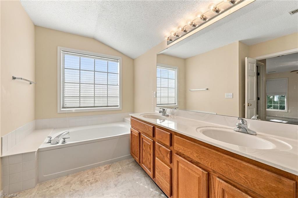3534 Terrault Drive Property Photo 32
