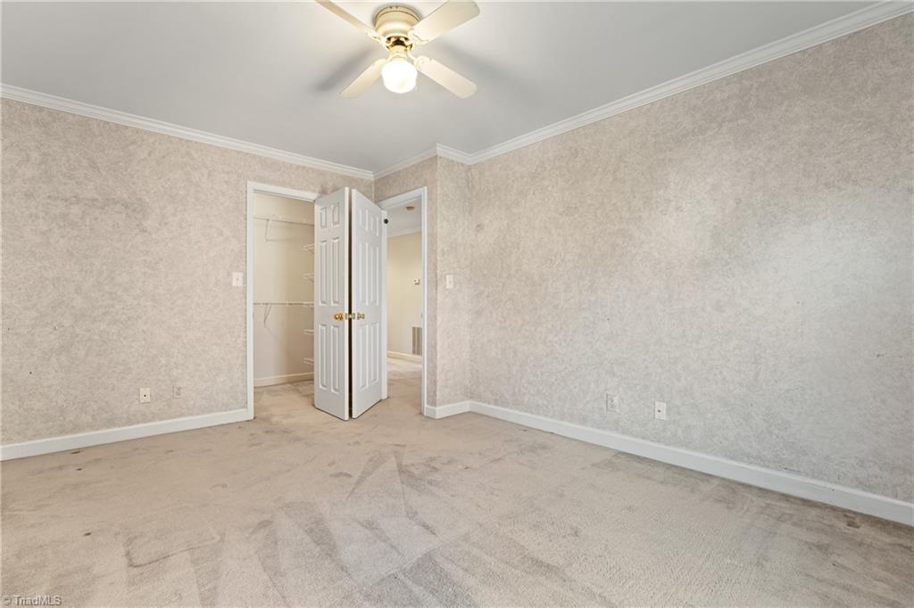 124 Bradford Lake Court Property Photo 24