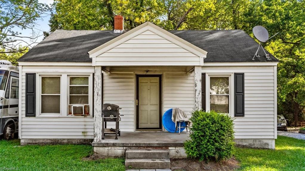 1813 Willora Street Property Photo 1