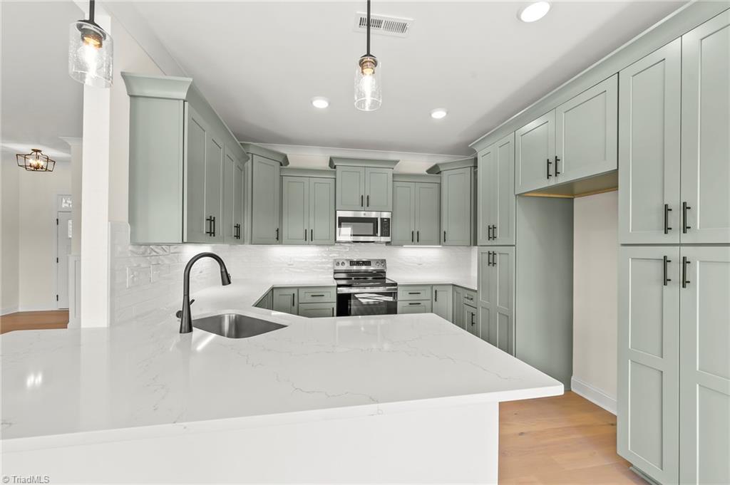 192 Cool Run Property Photo 11
