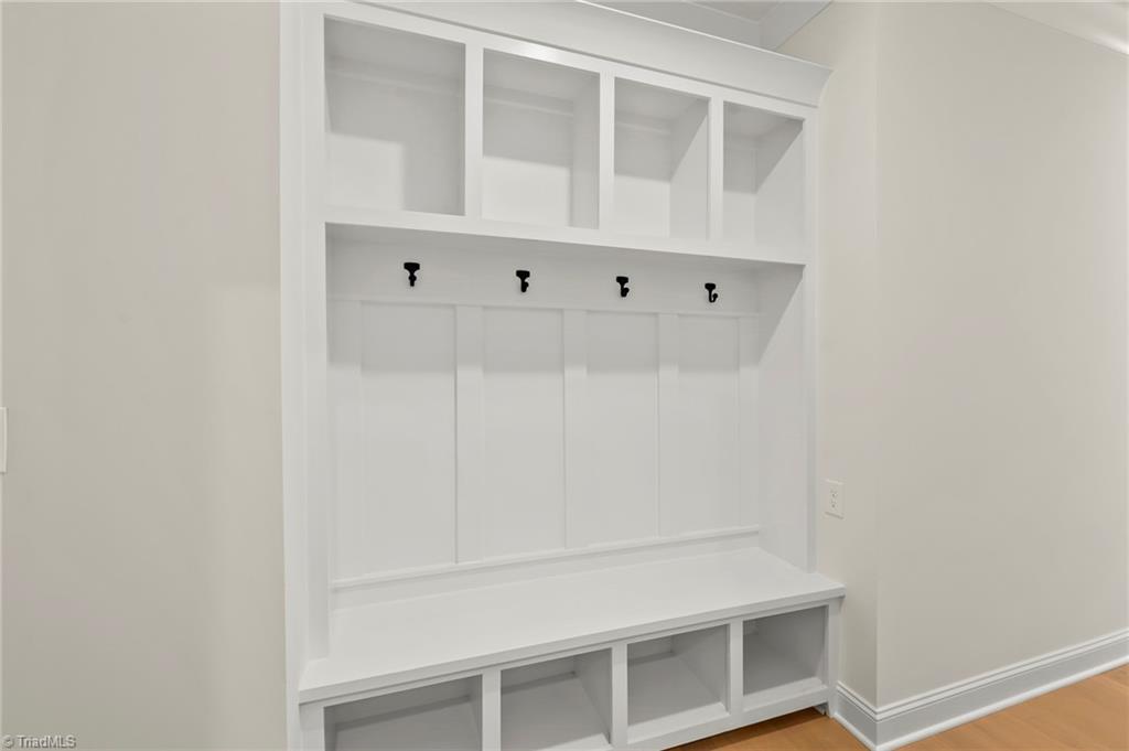 192 Cool Run Property Photo 27