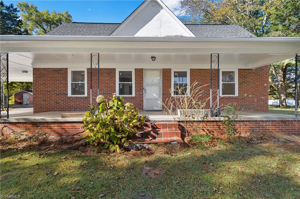 528 Aileen Avenue Property Photo 3
