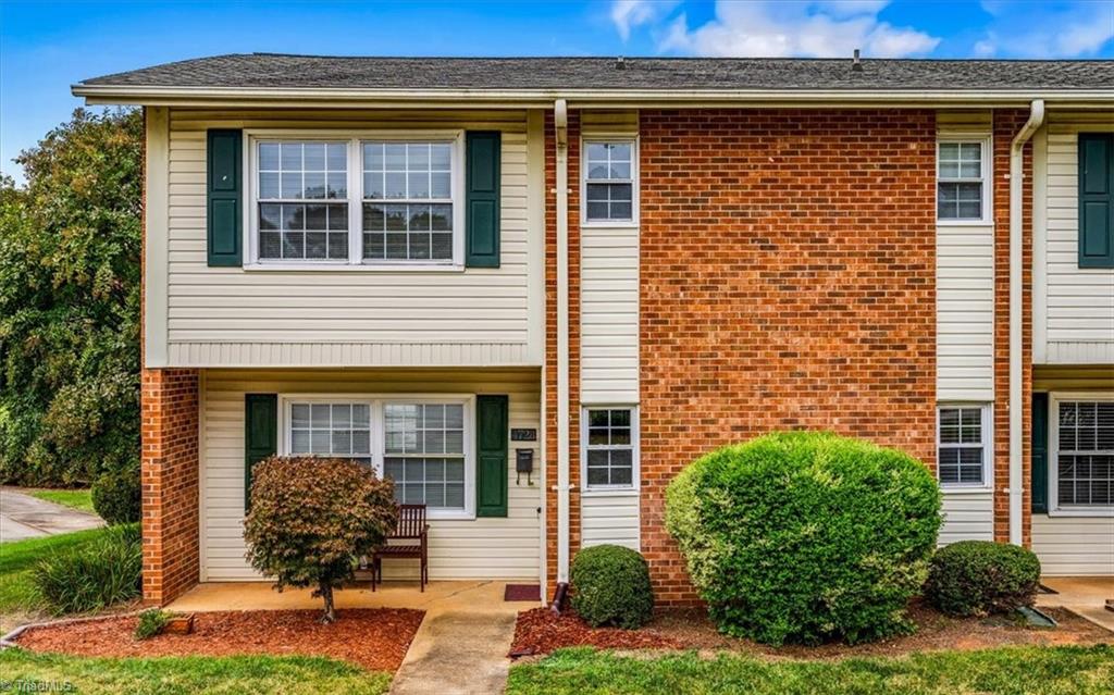 4728 Champion Court Property Photo 1
