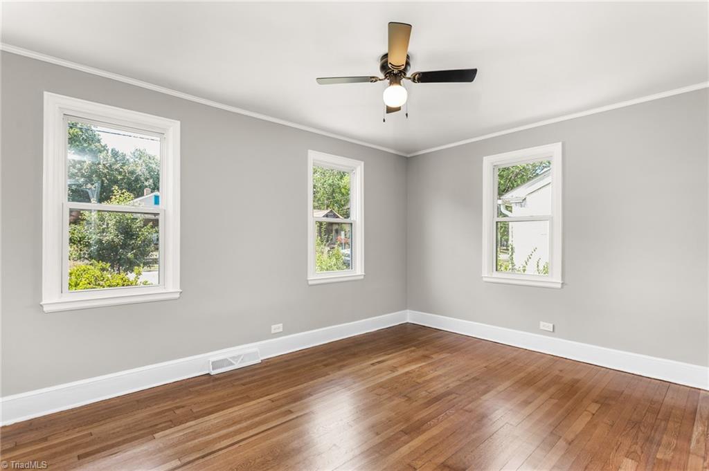609 Maynard Avenue Property Photo 15