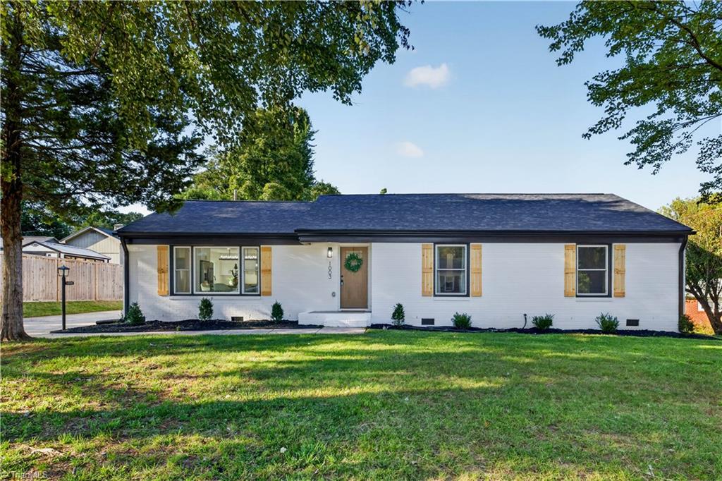 1003 Pembroke Road Property Photo 1