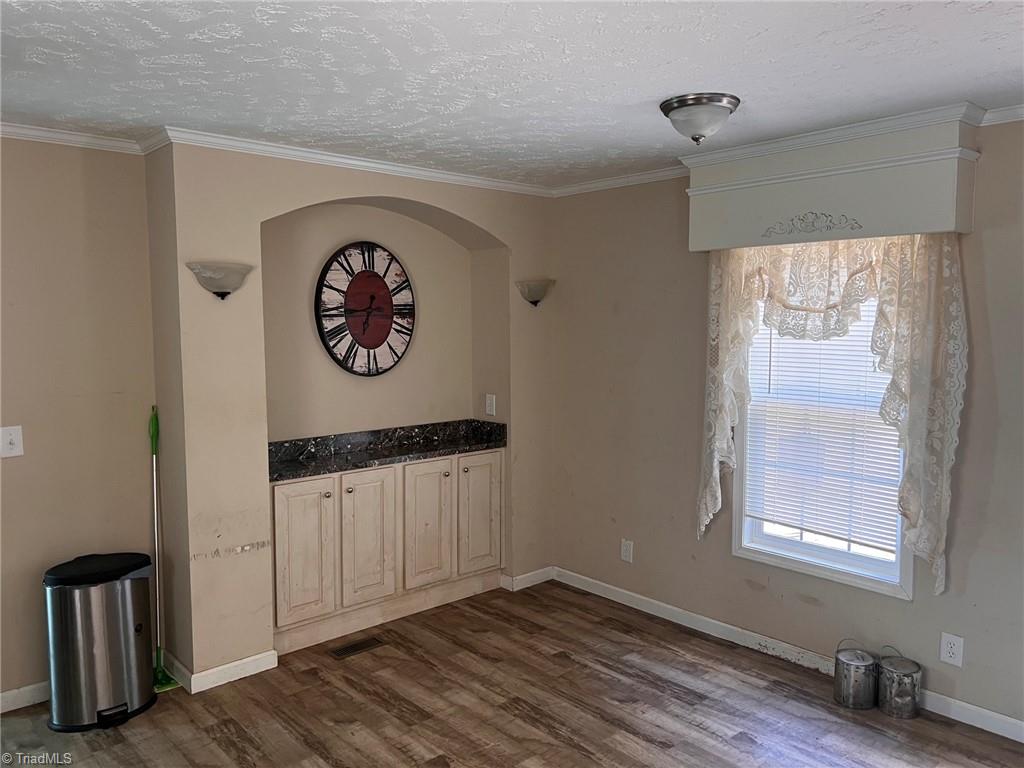 230 Squirrel Run Property Photo 5