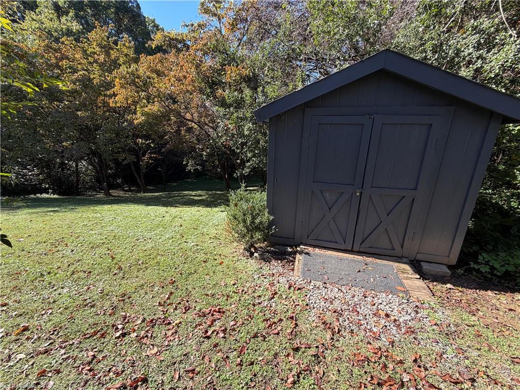 163 Florida Avenue Property Photo 34