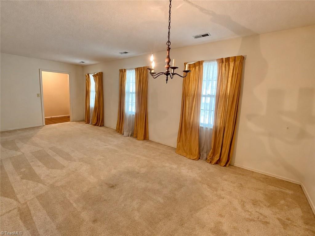3200 Glen Hollow Road Property Photo 5