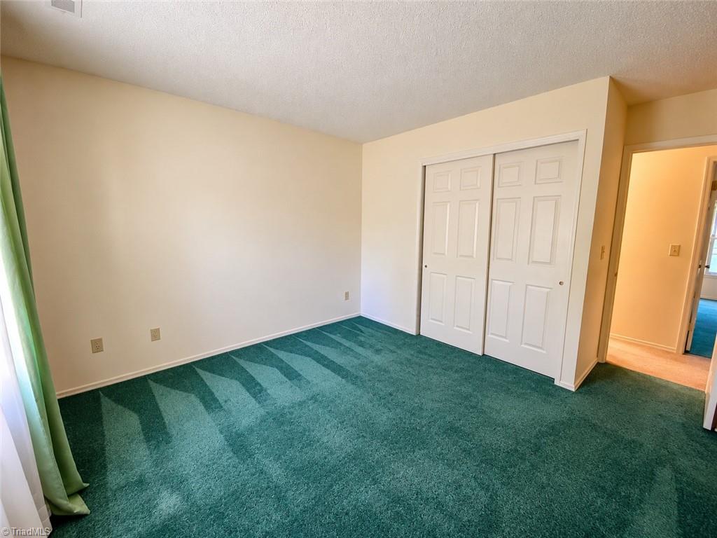 3200 Glen Hollow Road Property Photo 11