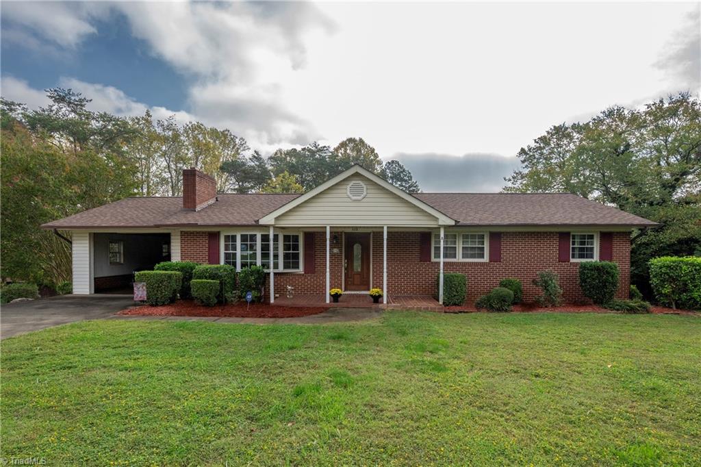 405 E Devon Drive Property Photo 30