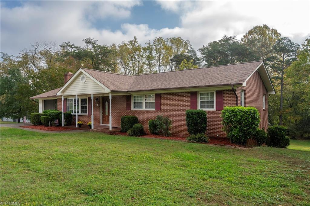 405 E Devon Drive Property Photo 31