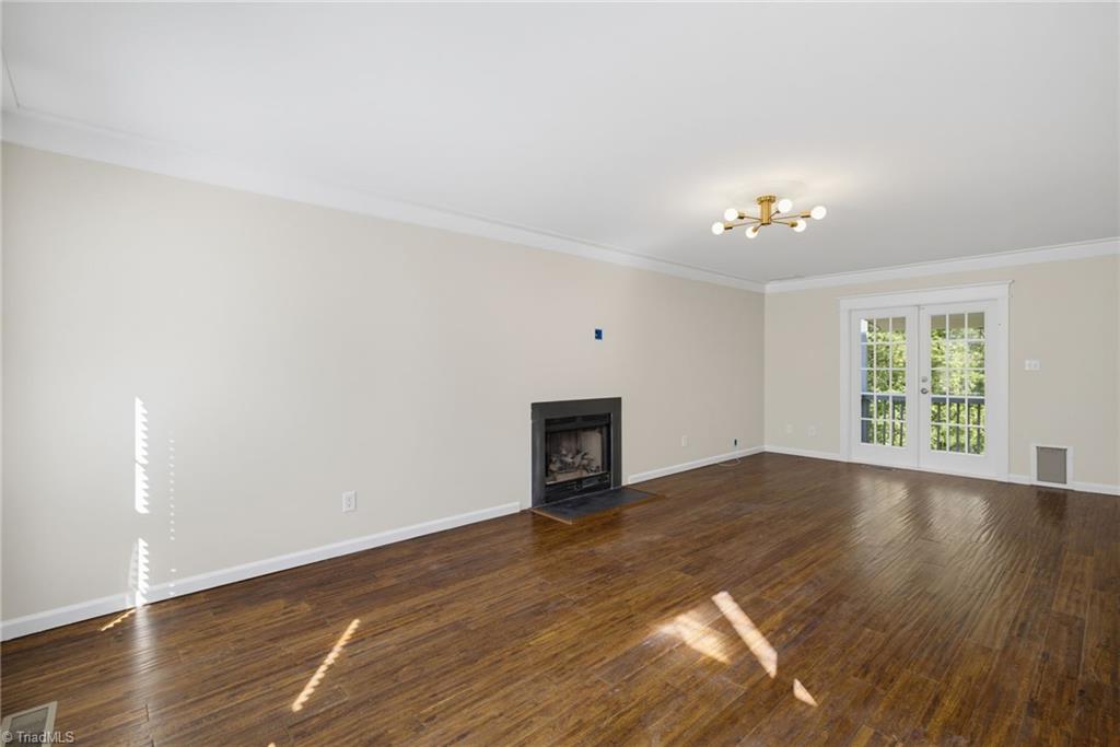 8 Cardwell Point Property Photo 5