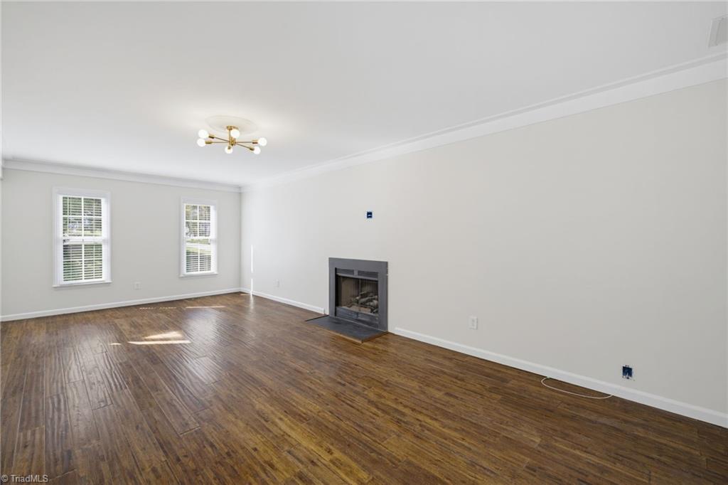 8 Cardwell Point Property Photo 9
