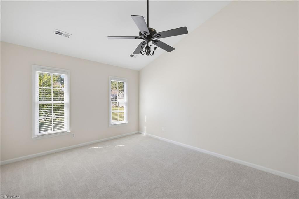 8 Cardwell Point Property Photo 19