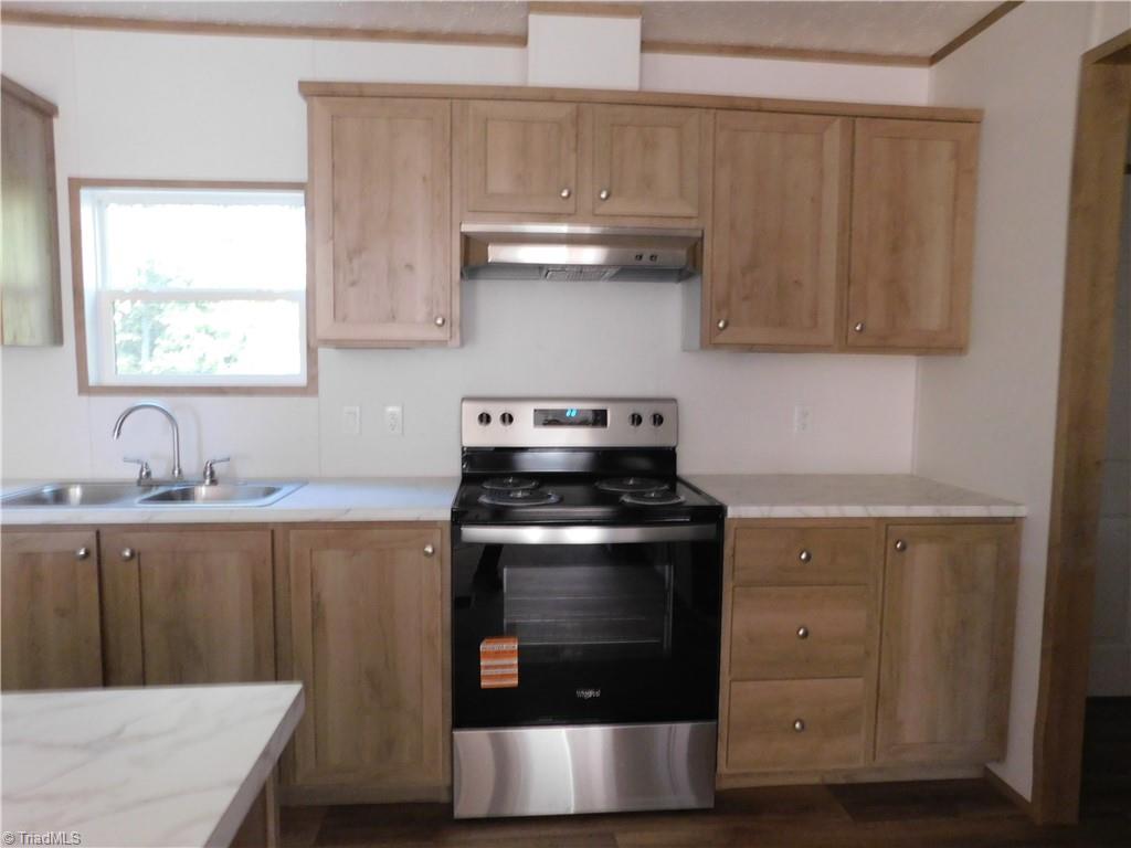 182 Briar Creek Estates Property Photo 3