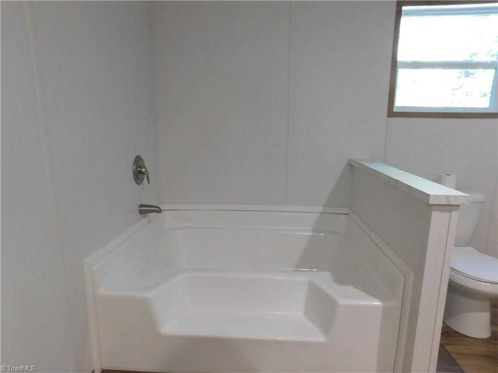 182 Briar Creek Estates Property Photo 8
