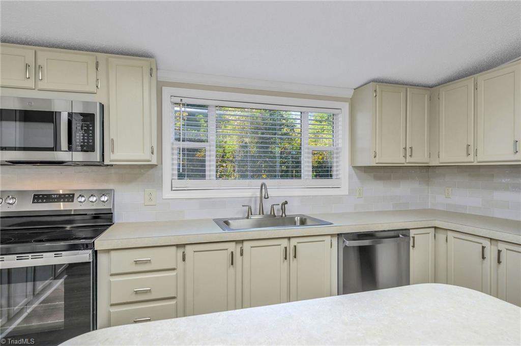 265 Mckinley Road Property Photo 12