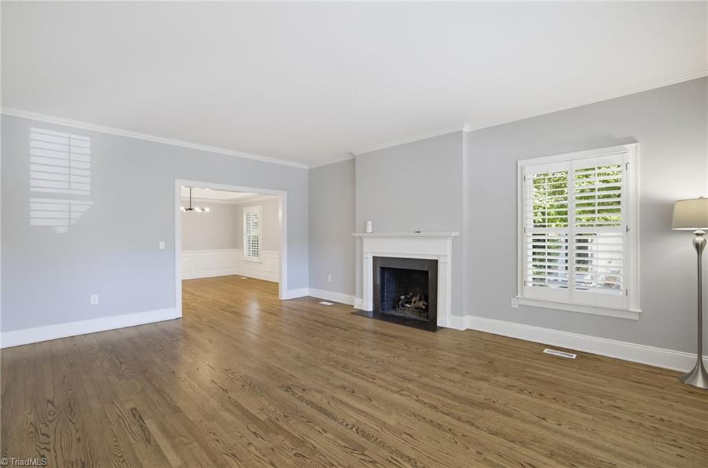 414 Fisher Park Circle # A Property Photo 8