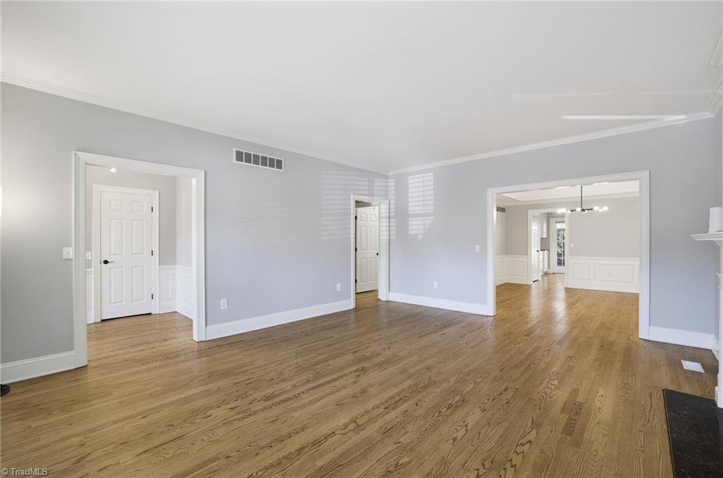414 Fisher Park Circle # A Property Photo 9