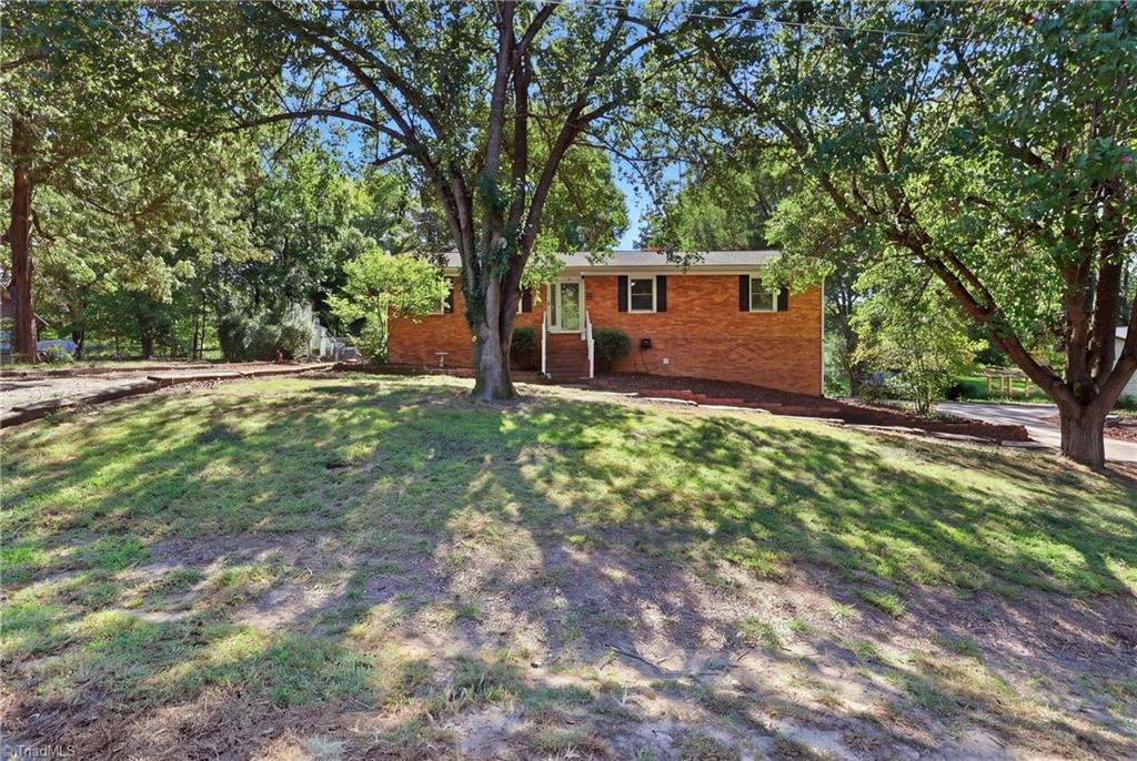 406 Spring Road Property Photo 5