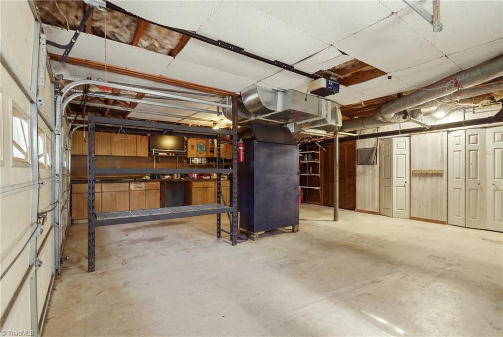 406 Spring Road Property Photo 32