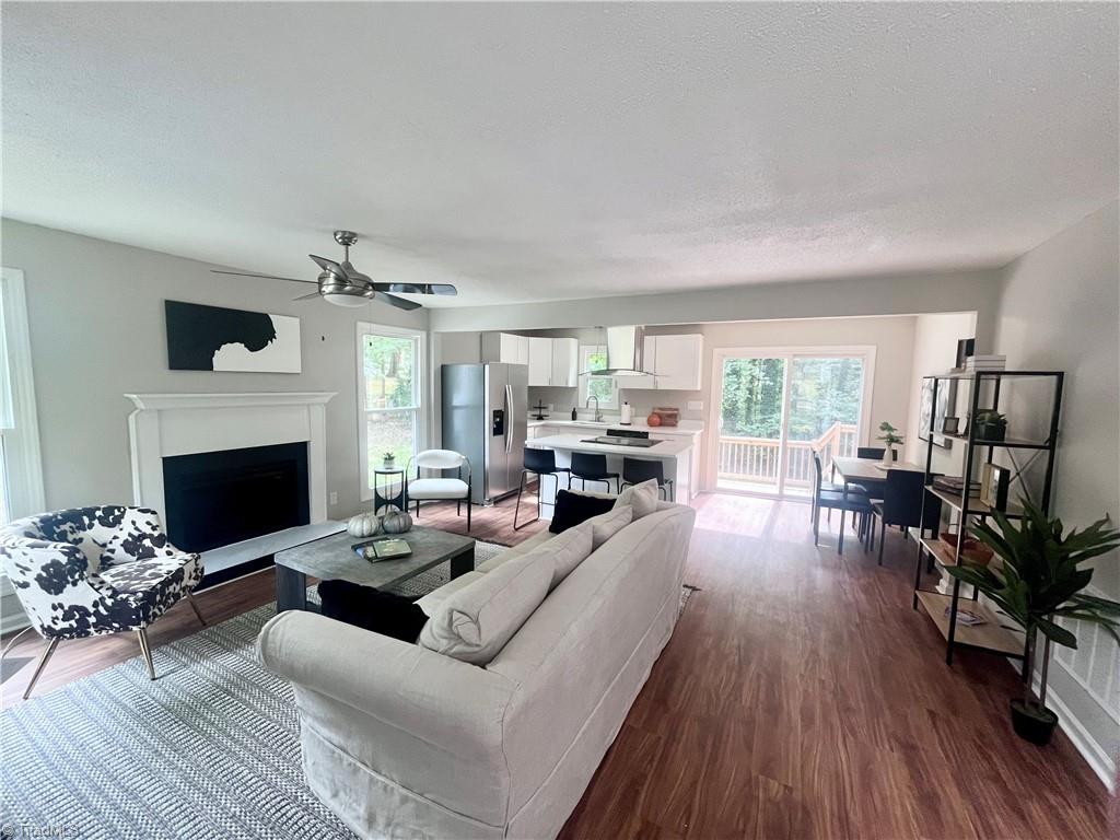 6536 Creek Run Road Property Photo 3