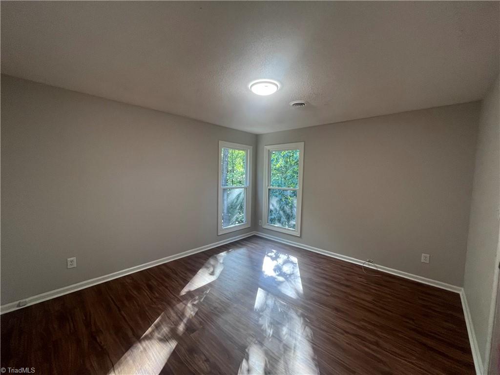6536 Creek Run Road Property Photo 9