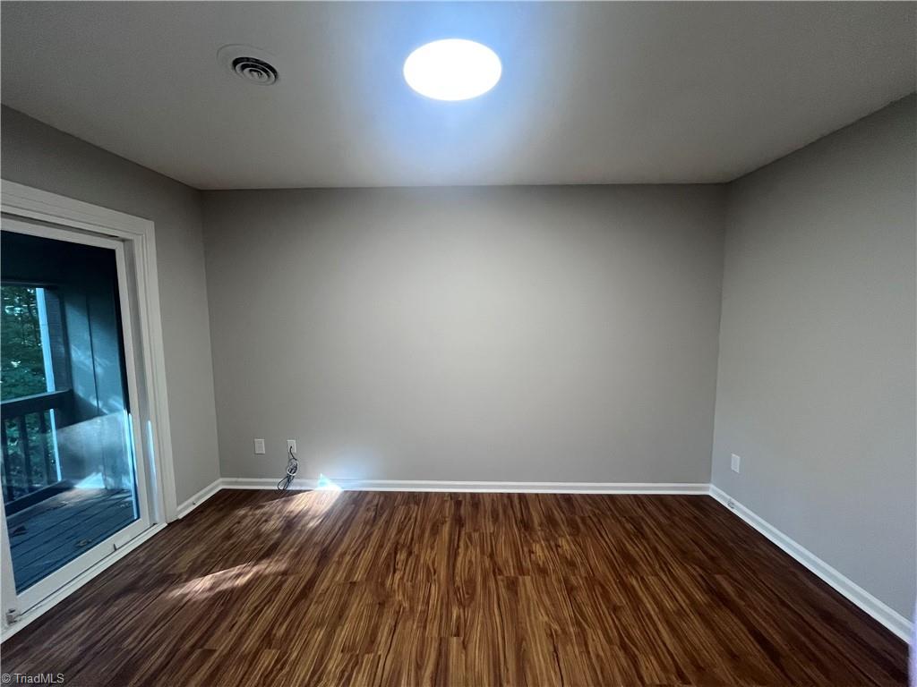 6536 Creek Run Road Property Photo 13