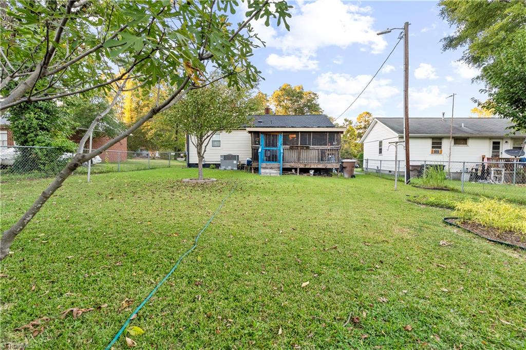 2112 Vale Place Property Photo 14