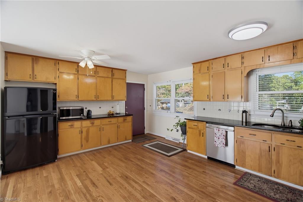 3816 Repon Street Property Photo 8