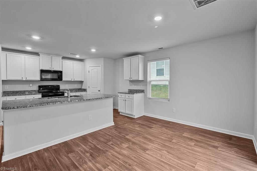 4511 Strath Mill Terrace Property Photo 3