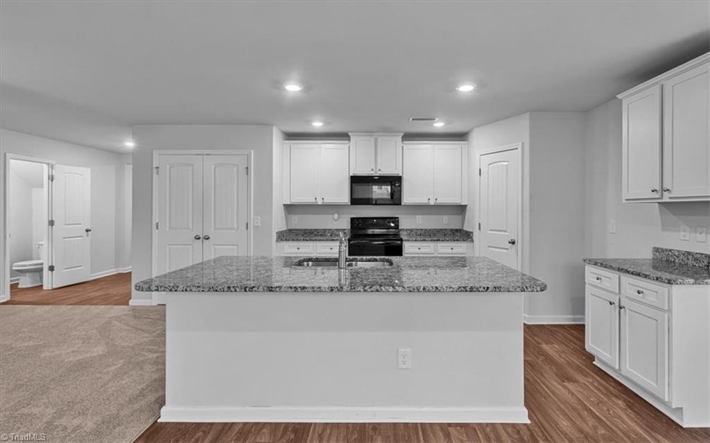 4511 Strath Mill Terrace Property Photo 11