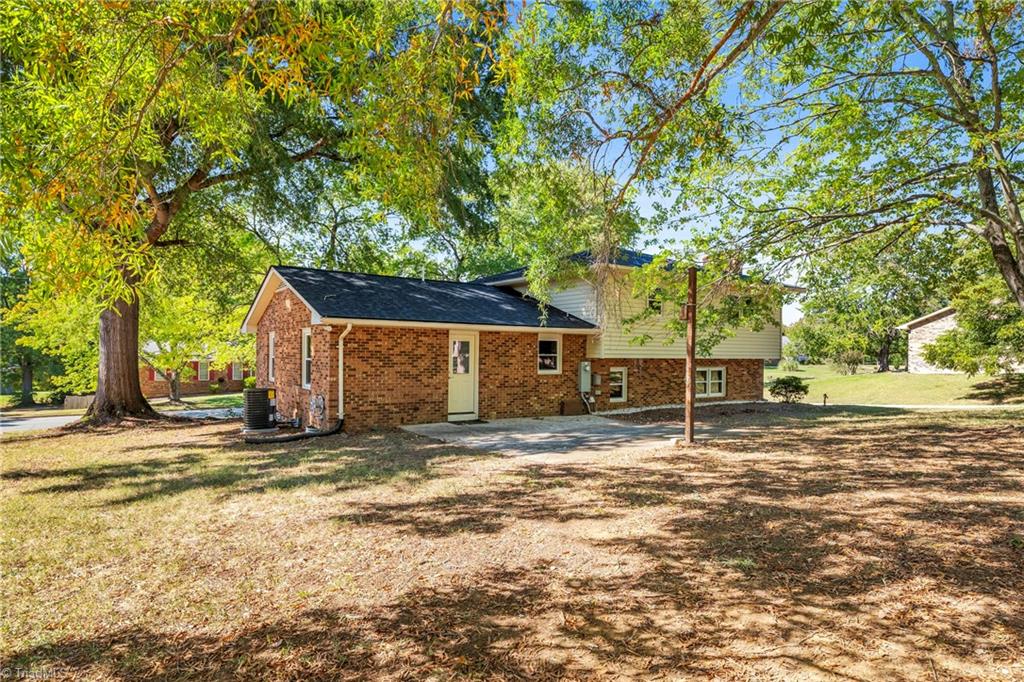 1602 Broadway Drive Property Photo 40