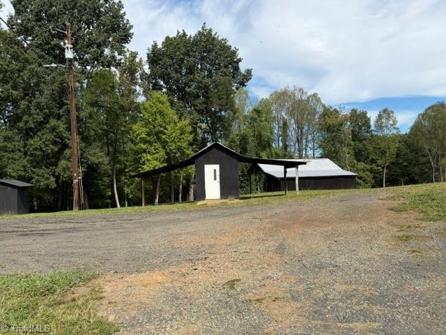 477 Burton Road Property Photo 3