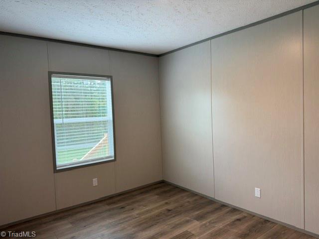 477 Burton Road Property Photo 8