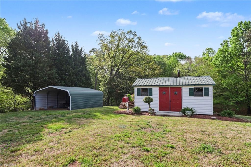 1362 Us Highway 311 N Property Photo 30