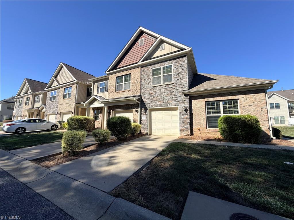 3022 Dressage Drive Property Photo 1