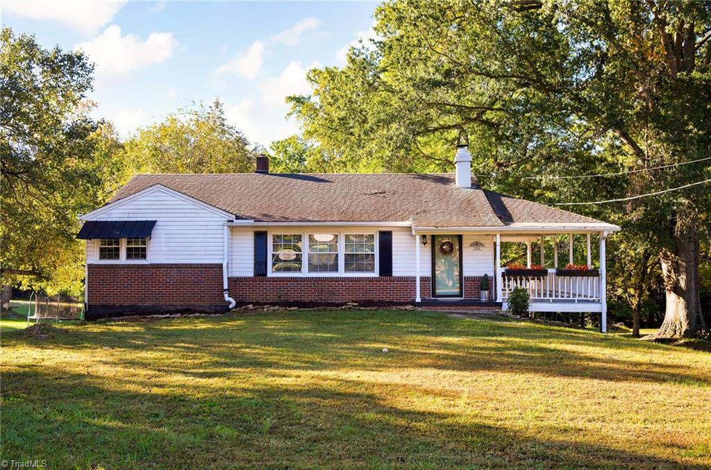 176 Oaklawn Road Property Photo 1
