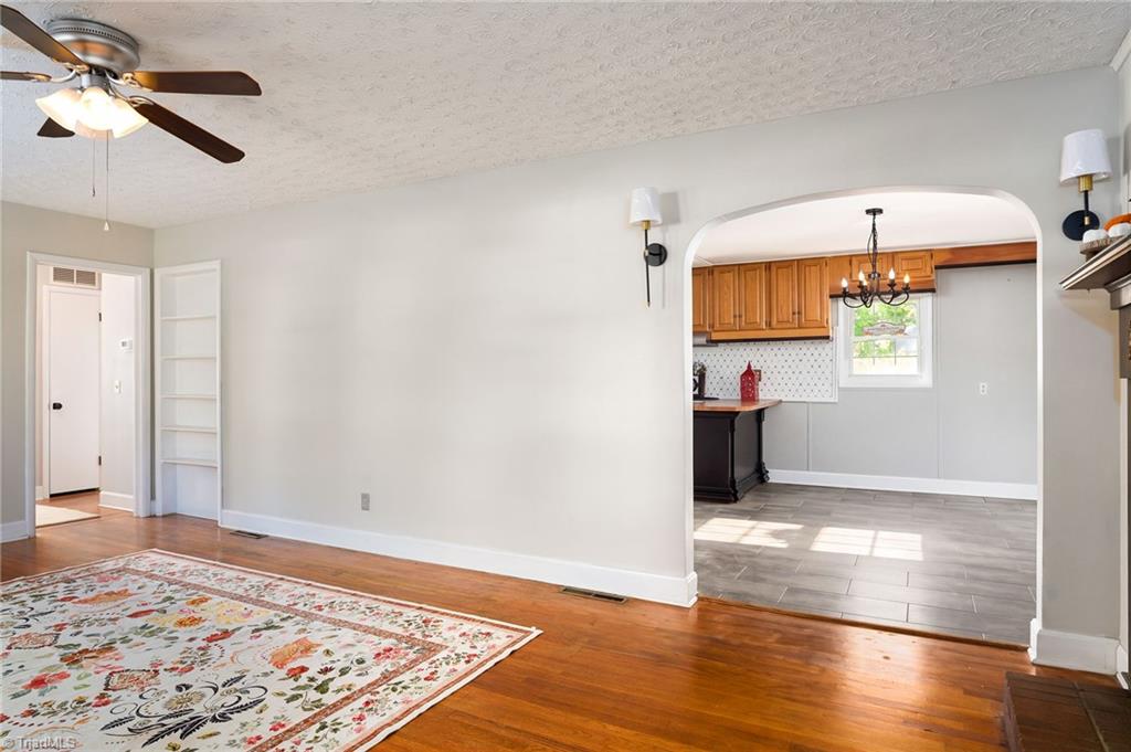 176 Oaklawn Road Property Photo 9